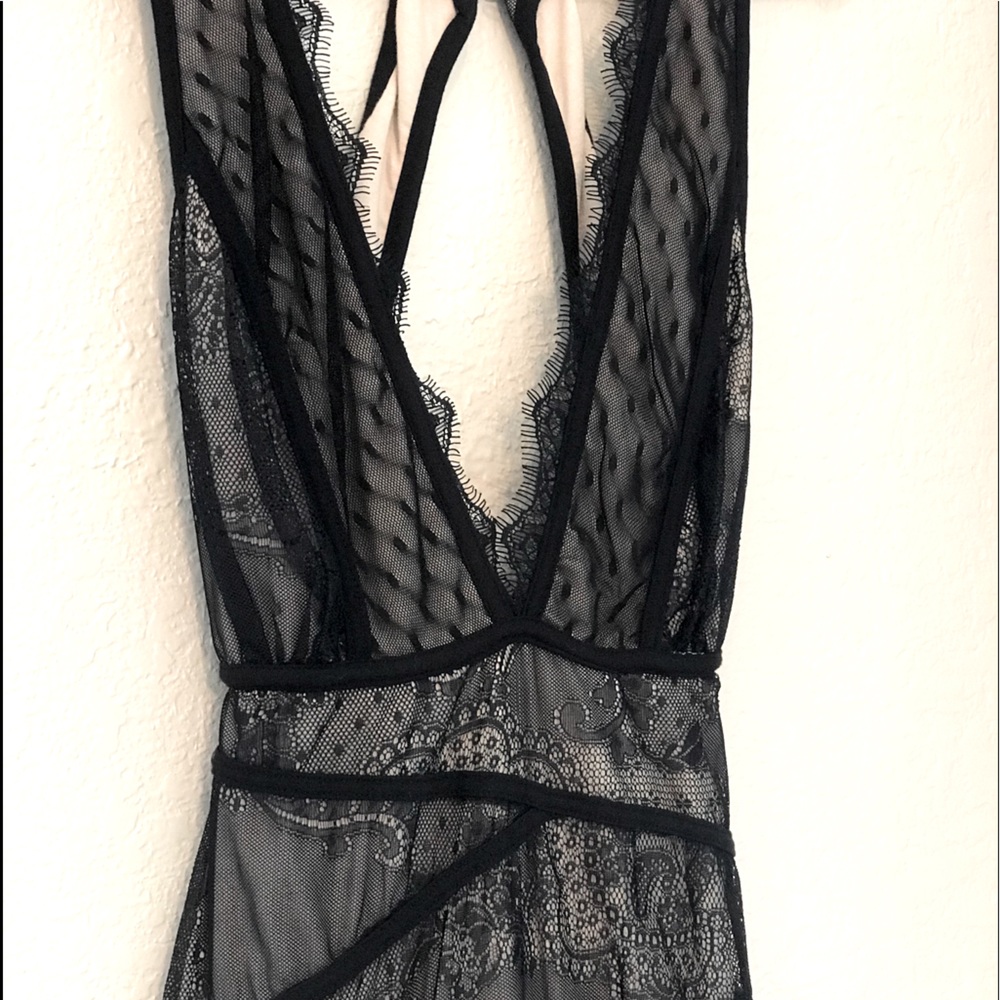 Bebe Lace Dress XS